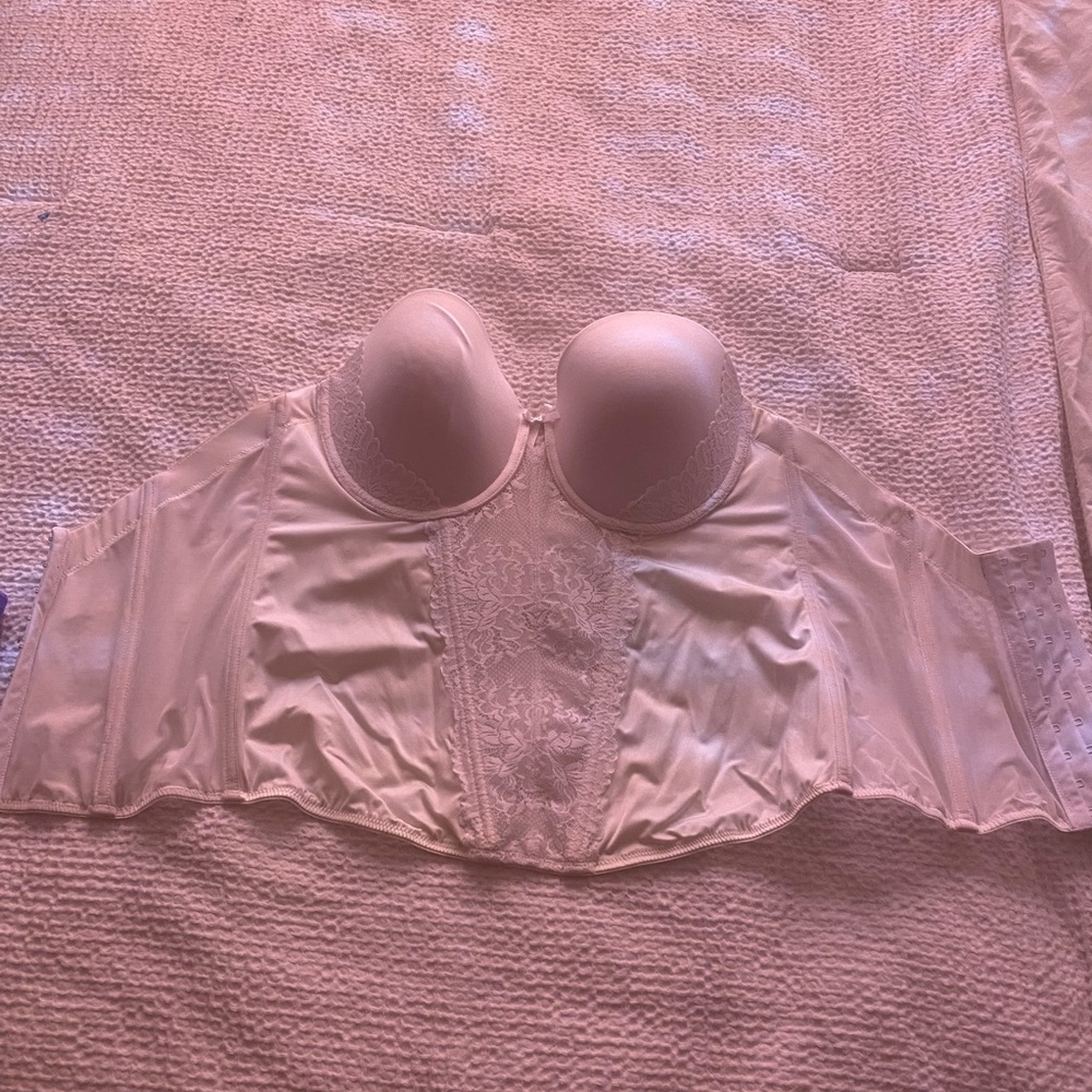Lace bustier/corset